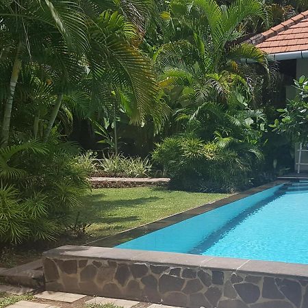 Villa Jati - Private Poolside Villa Central Lovina Luaran gambar